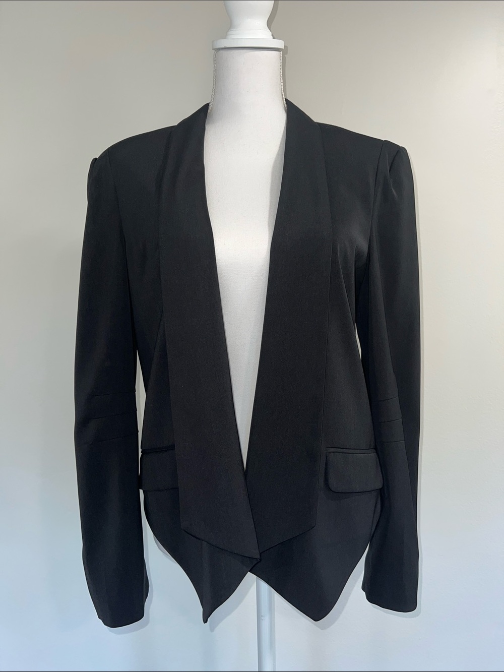 Bar III Black Open Blazer Sz L